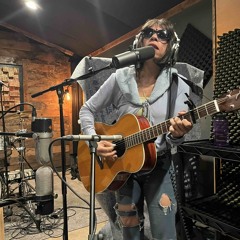 Traveling Pink White Blues