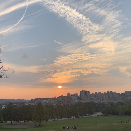 Dayytona Fox- OUTSiDE -(wit 80s love song intro)