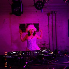 Sonic Yootha Nov 25 Rat Girl set