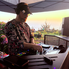 enjii - House.11 - LexFest 26 - BURGERS WERE READY