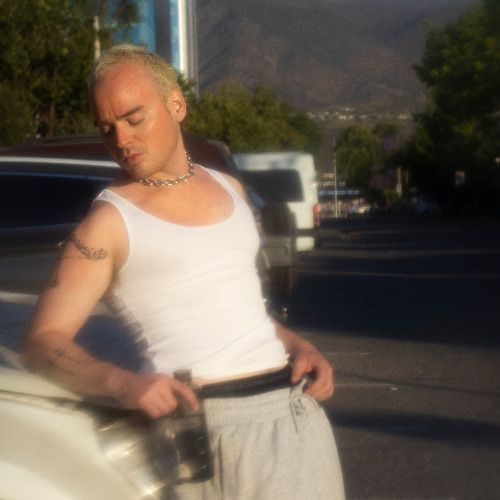 C L U B (っ- ‸ - ς)