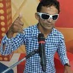 Homenagem ao meu amigo Roberto que fuma maconha, escuta Pink Floyd e faz música tosca,grande mestre!