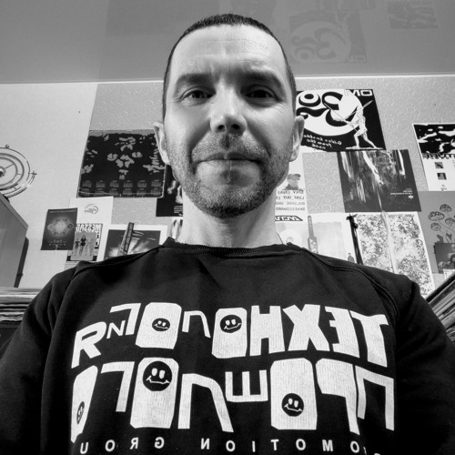 APKV - M4019 JUNGLE WISE LESSONS MIX072