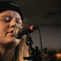 Girls - Girl In Red (Live At KEXP)