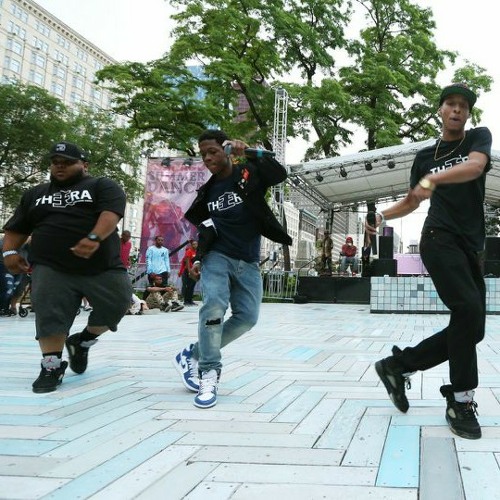 Stream "Footwork x Juke x Coyote x Kanye Type Beat" Foot Hurt