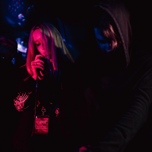 SIDEWALKS AND SKELETONS & CASHFORGOLD - NAME IN BLOOD