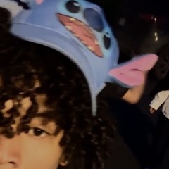 shirt off (trap/hustle)