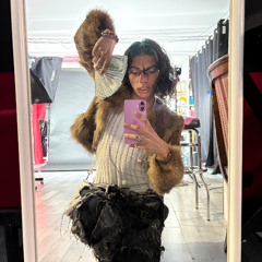 Fan Theorist ft. gunk (prod. Leah)