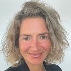 Dr. Martina Kunze - Grundbuchsicherung & Apostillen, Sicherheitsstrategien für Immobilien FREIGEIST