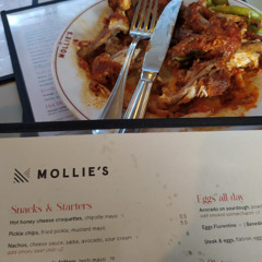 Mollie's Motel and Diner