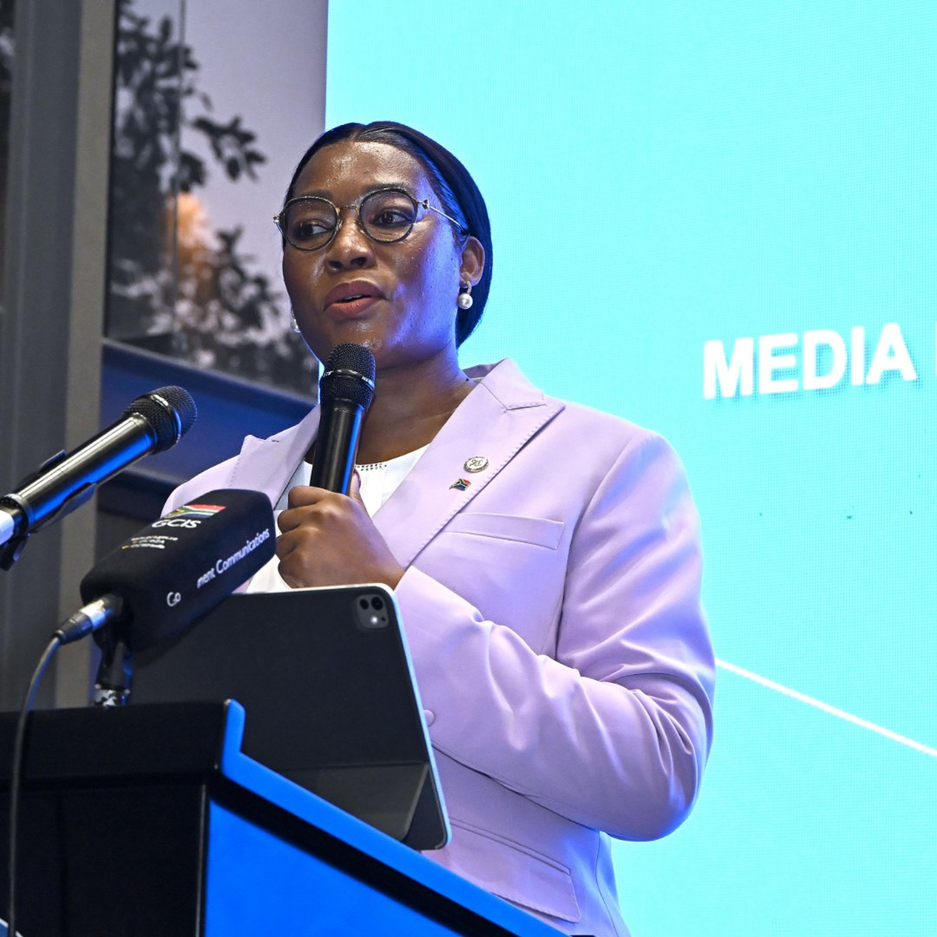 Deputy Minister Thandi Moraka addresses the Media Launch of the SADC Documentary episode artwork