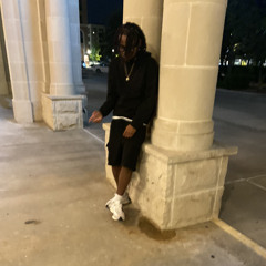 jalapeños ft.v8ight (prod.DerrionSoBlessed)