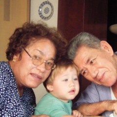 KinAhau - intro - mi primer avión (ft. mi abuela)