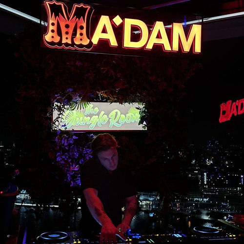 Madam by night invites - Raíz  ( Afro house set )