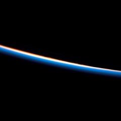 Horizon (use headphones)