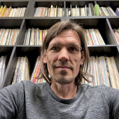 2025-05-03 AlienDj - Magic Using Music