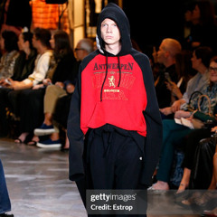 ion need u (shinebanks)