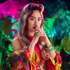 Hoàng Thùy Linh - Kẻ Cắp Gặp Bà Già Đi Cảnh  -  Dj Archery Remix