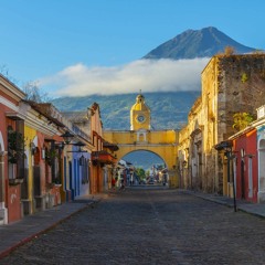 Antigua (Ana María Valdeavellano - Otto Mora)