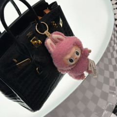 Labubu (Feat. Skytles)