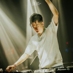 YÊU 1 NGƯỜI VÔ TÂM - TUKI