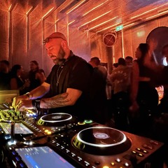 Nostalgic Electric @Reunion Dubai