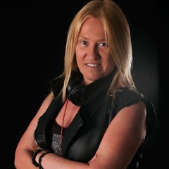 QUEENZ 2020 - 2 (DJ ANNIA)JULIO 2020