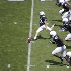 Seano Léone-Kickoff