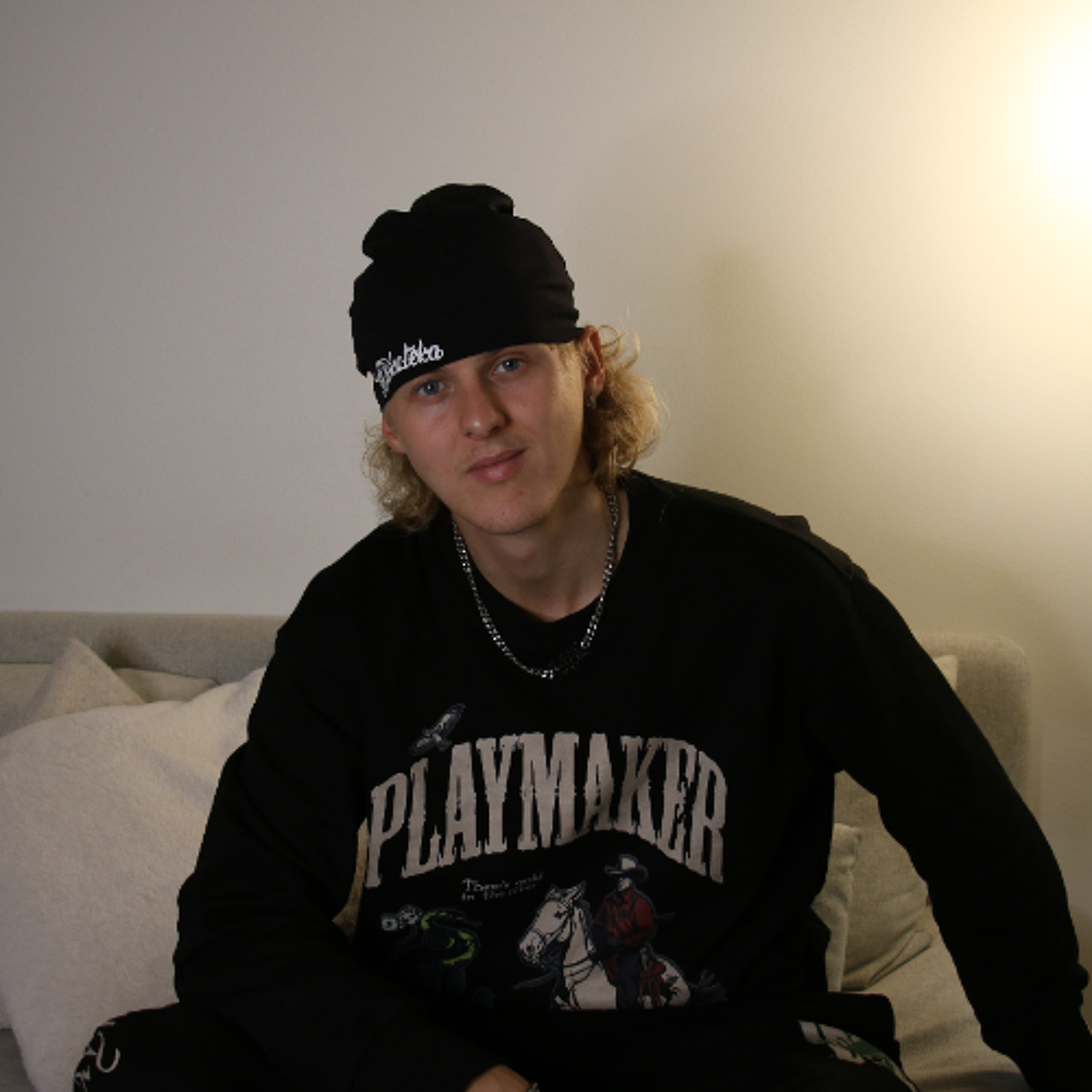 Mediapersoona Arttu Laitinen kertoo, mitä suuren suosion taustalla on episode artwork