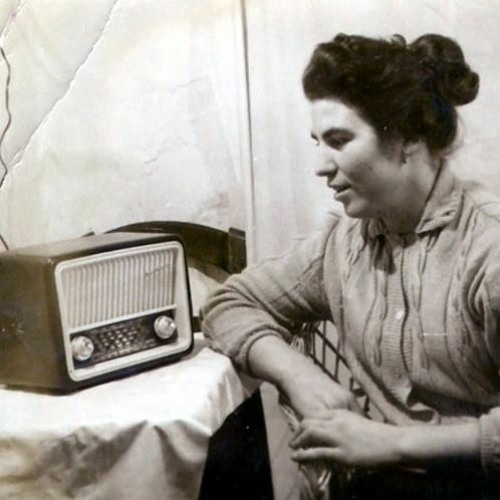 Stream episode Una Mujer Radionovela De Radionovelas by Violeta Montellano podcast Listen