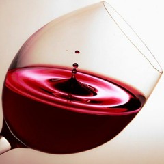 Drink My Wine Feat. Packa & La Moni