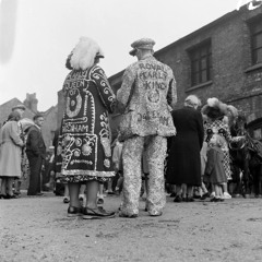 PHILHOUS got my beat in the remix here  Chaz & Dave mash