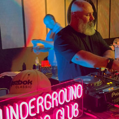 Padre @ Swan Lake, Underground Sound Club