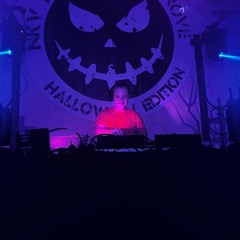 Deejay Mike - live set The haunted halloweenparty 2023 dobbelteup