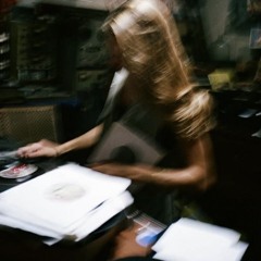 Donna Leake 040825