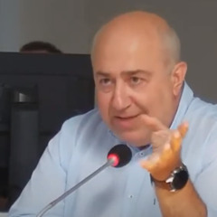 12 8 25 ΠΑΡΑΜΕΝΕΙ ΠΡΟΚΛΗΤΗΙΚΗ Η ΣΤΑΣΗ ΤΗΣ ΔΗΜΟΤΙΚΗΣ ΑΡΧΗΣ  - ΘΩΜΑΣ ΧΑΡΙΤΑΚΗΣ