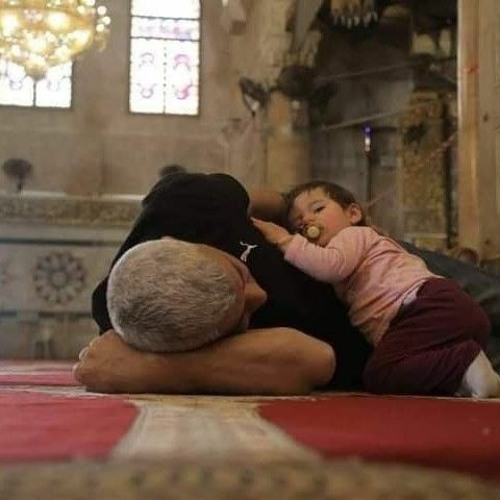 ‏ولا ذكرتك محزوناً و لا فَرِحًا .. إلا وأنت بقلبي بين وسواســـي