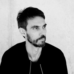 Steve Bug - You make me Feel (PuppetMasterZero Mix)