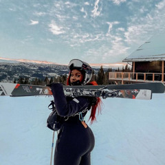 Vickeelo – Make Up To Break Up x Instupendo – Comfort Chain (NOLA Bounce Remix)