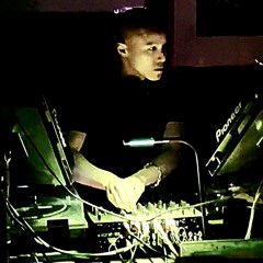 earring techno mix set at KUNSTASH 23.10.26