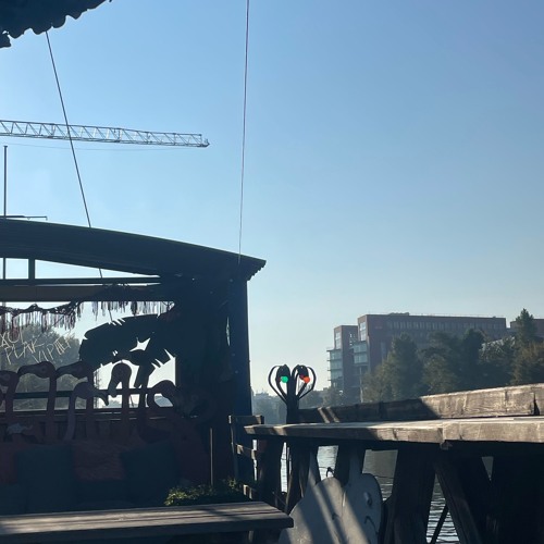 Early Morning Hours at Kater Blau | 2025