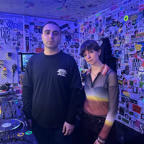 Honey Trap with Amelia Holt and 98dots @ The Lot Radio 12-28-2023