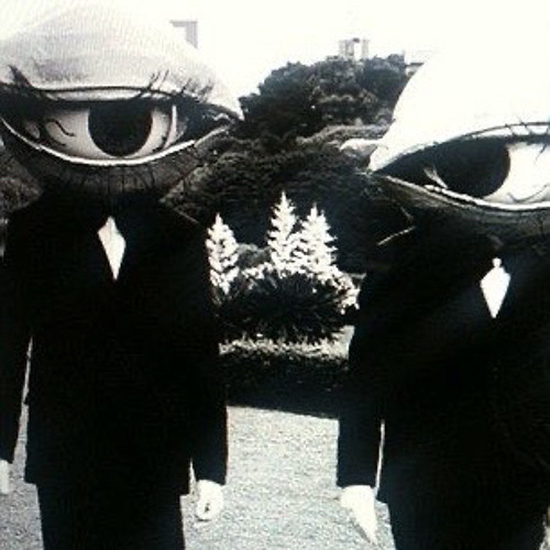 Eyes (paultheforeign, Lit J, Bullake, EAST)