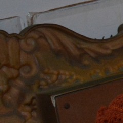 my desk is a mess and i dont wanna deal with it