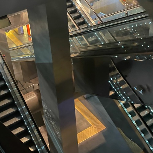 Stream Essential Circuit by Original Echo | Listen online for free on