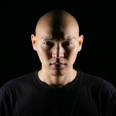 Techno./Raw/