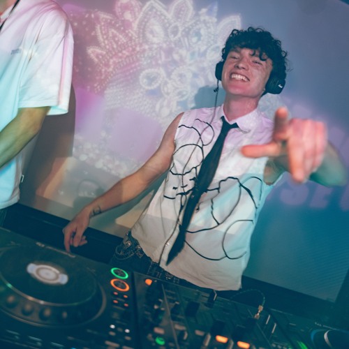 Tom Hearts LIVE @ cassiopeia Club Berlin (Queer Paradise)