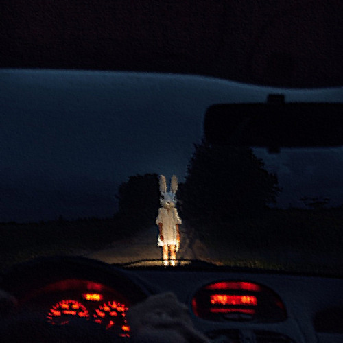 INSIDE FEAT. TAFFLO (with @ravynvi)