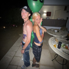 Hold Tight (Special by Mayakuzaaa)