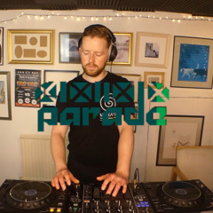 FJ | The Gallery : PARADE